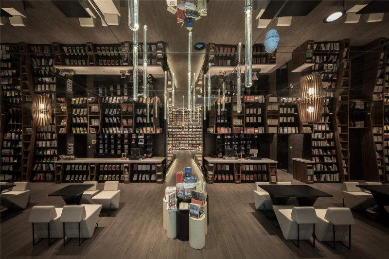 貴州省鐵路學(xué)校學(xué)費是多少