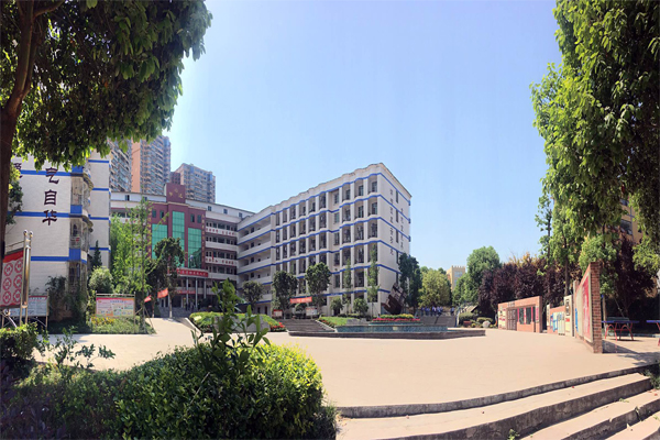 仁壽華達(dá)高中