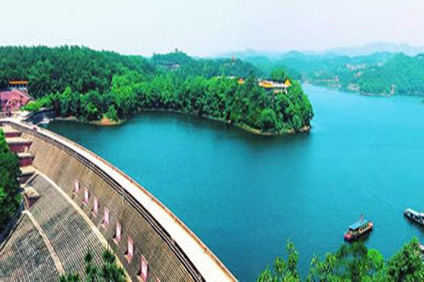 眉山市技工學(xué)校