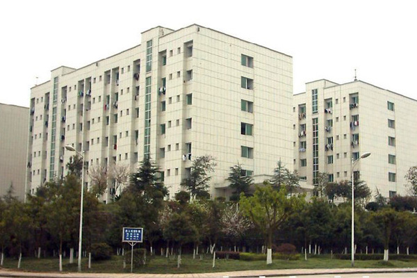 廣安職高學(xué)院