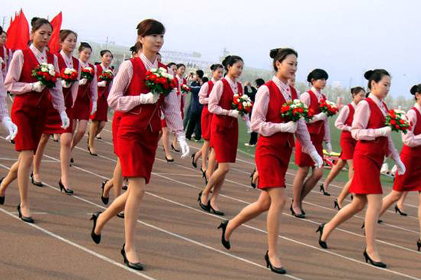 簡陽職業(yè)學院招生是否有高鐵乘務(wù)專業(yè)