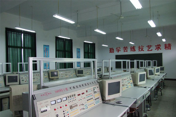 全國職業(yè)學校