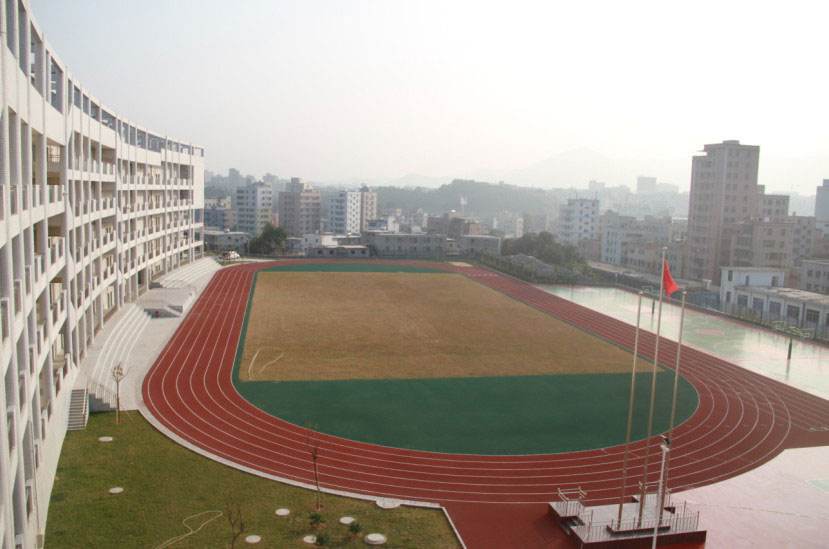 道真自治縣中等職業(yè)學(xué)校 道真自治縣中等職業(yè)學(xué)校