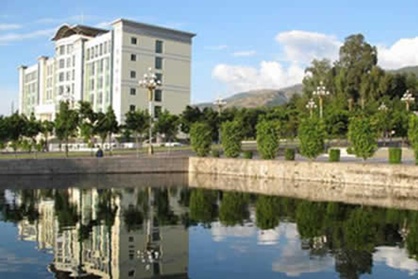 西昌職業(yè)學校 西昌職業(yè)學校