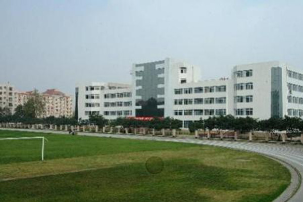 德陽(yáng)職業(yè)學(xué)校