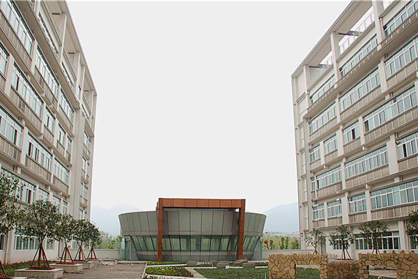 重慶職業(yè)學(xué)院怎么樣