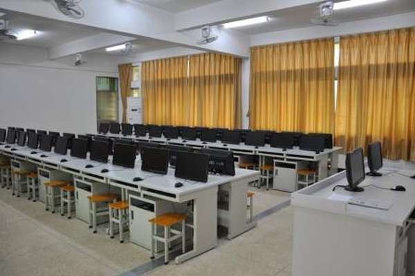 簡陽職業(yè)學(xué)校 簡陽職業(yè)學(xué)校