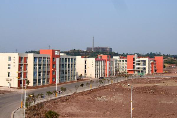 資陽職高學(xué)校