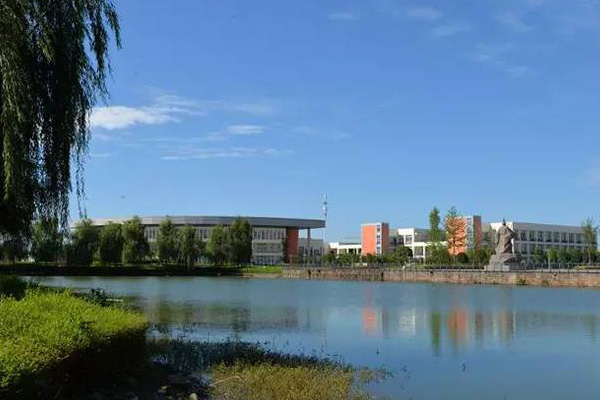 職業(yè)學(xué)院招生