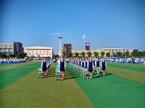 職?？梢钥即髮W(xué)嗎