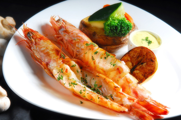 烹飪專業(yè)的就業(yè)形勢(shì)非常的好