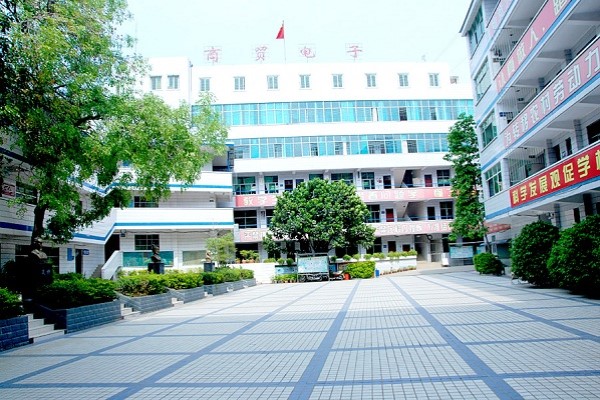 攀枝花職業(yè)技術(shù)學(xué)校怎么樣